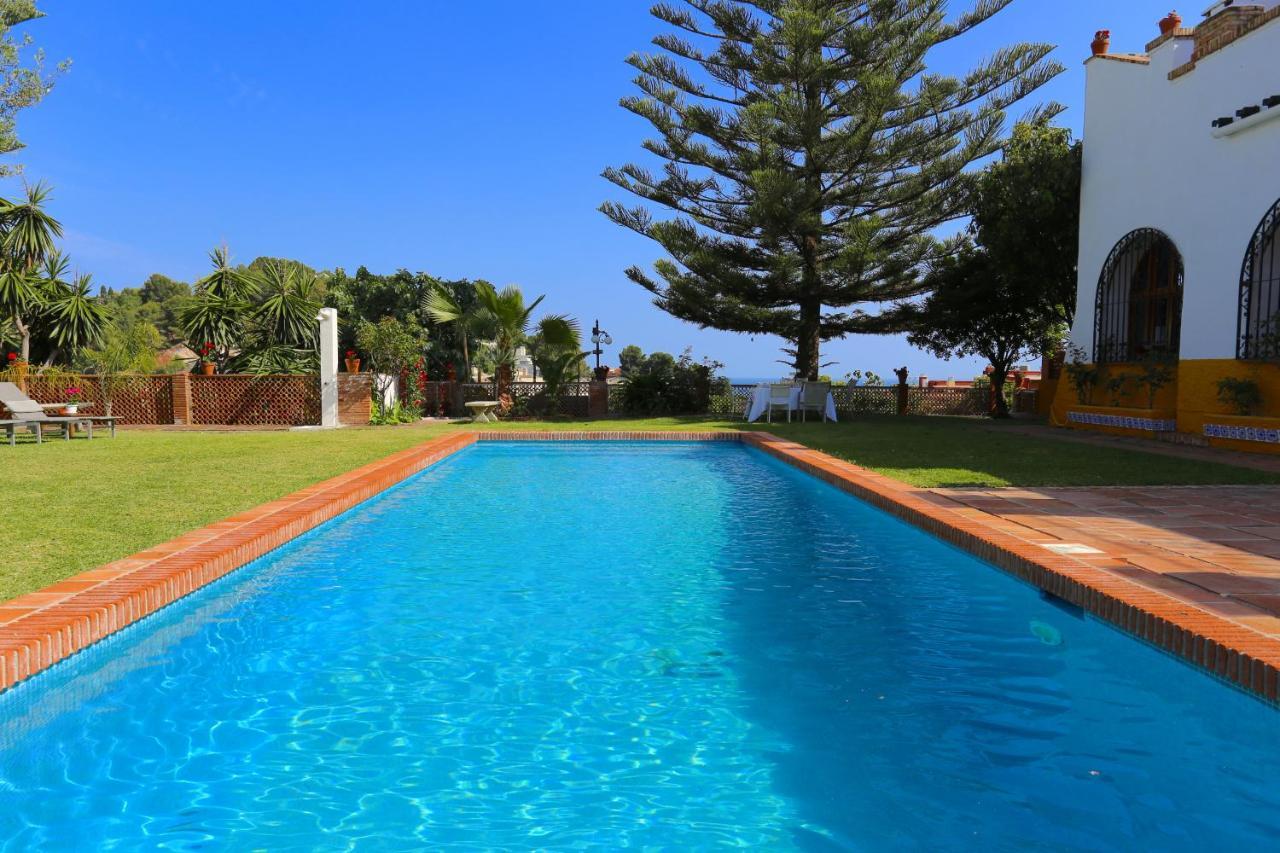 Villa Clavero Five Premium Apt Málaga Eksteriør billede